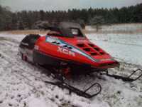 vintage-snowmobiles