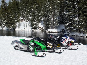 Three Snowmobiles Here are three of the best looking sleds on the market. Gotta love the retro Polaris and the avant-garde Arctic Cat, but I prefer the clean, edgy lines of the Ski-Doo MX Z.