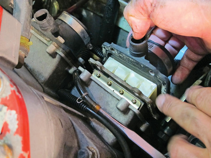 Too much fuel SkiDoo Snowmobiles Forum